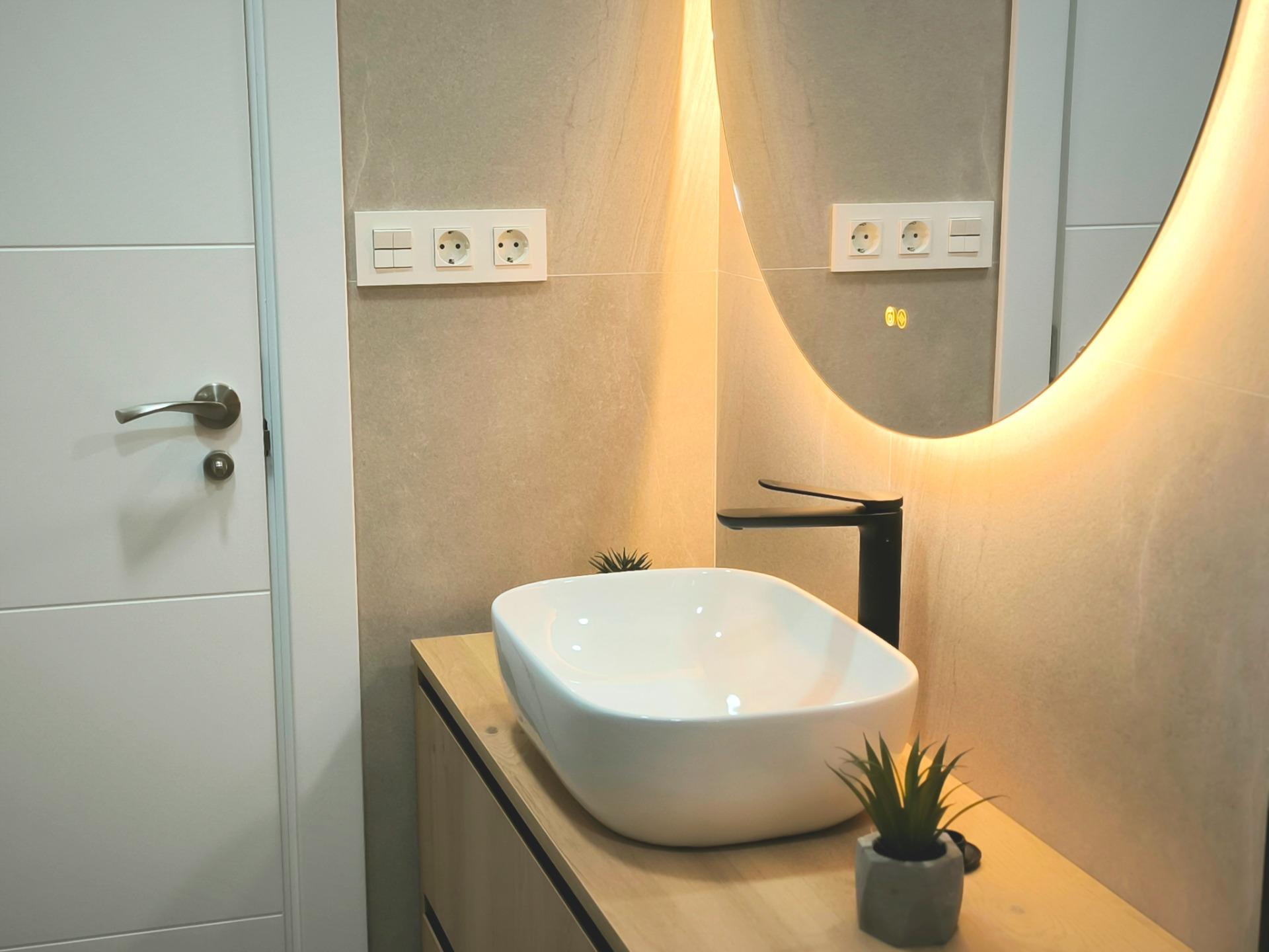 6e9dcee2ea7b06cab10084a526773e5b0eb0d299